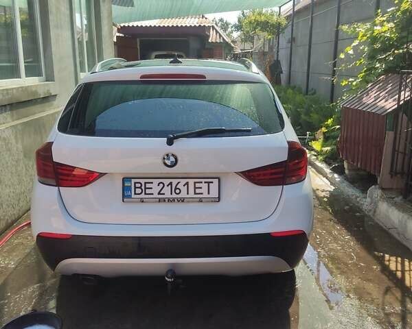 Белый БМВ Х1, объемом двигателя 2 л и пробегом 226 тыс. км за 12000 $, фото 11 на Automoto.ua