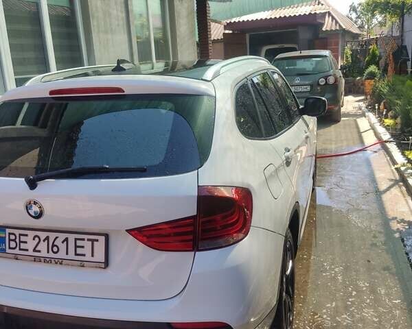 Белый БМВ Х1, объемом двигателя 2 л и пробегом 226 тыс. км за 12000 $, фото 12 на Automoto.ua