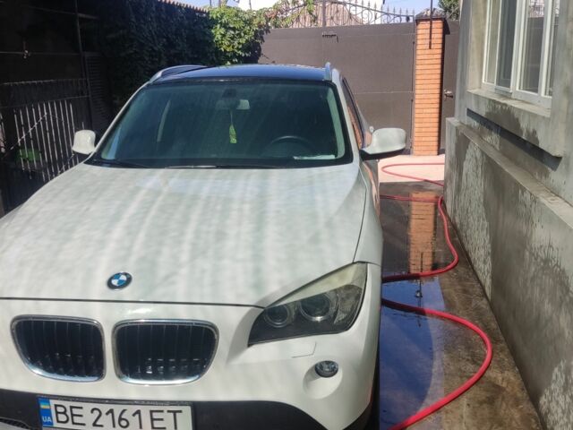 Белый БМВ Х1, объемом двигателя 2 л и пробегом 226 тыс. км за 12000 $, фото 8 на Automoto.ua