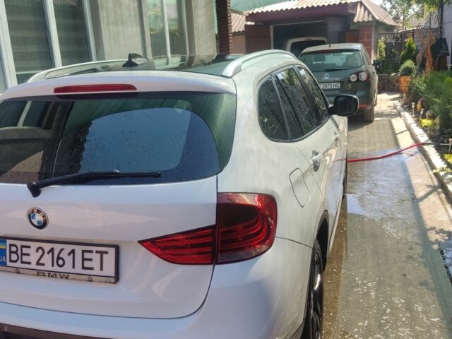 Белый БМВ Х1, объемом двигателя 2 л и пробегом 226 тыс. км за 12000 $, фото 13 на Automoto.ua