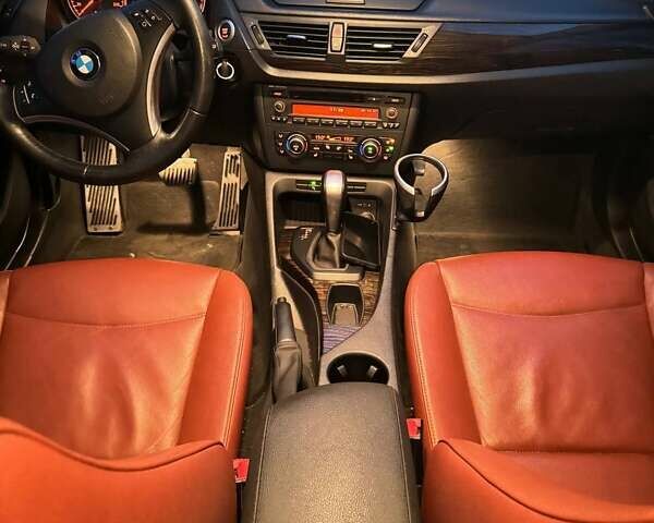 Белый БМВ Х1, объемом двигателя 3 л и пробегом 174 тыс. км за 11500 $, фото 7 на Automoto.ua