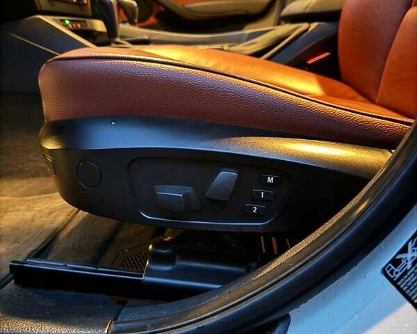 Белый БМВ Х1, объемом двигателя 3 л и пробегом 174 тыс. км за 11500 $, фото 5 на Automoto.ua