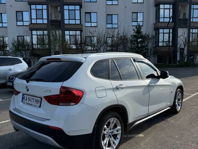 Белый БМВ Х1, объемом двигателя 3 л и пробегом 179 тыс. км за 11000 $, фото 10 на Automoto.ua