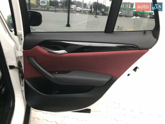 БМВ Х1 2010 в Львове на Automoto.ua Белый БМВ Х1, объемом двигателя 2 л и пробегом 199 тыс. км за 12100 $, фото 22 на Automoto.ua