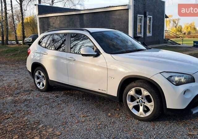 Белый БМВ Х1, объемом двигателя 2 л и пробегом 223 тыс. км за 10500 $, фото 4 на Automoto.ua