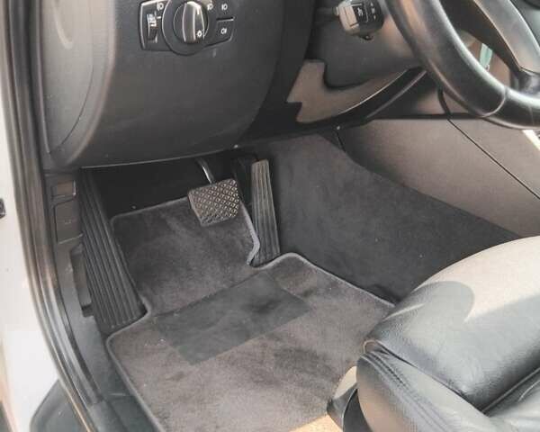 Белый БМВ Х1, объемом двигателя 2 л и пробегом 258 тыс. км за 12700 $, фото 30 на Automoto.ua