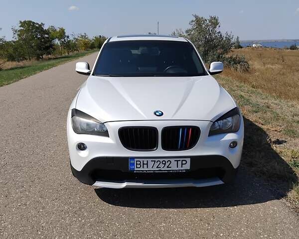 Белый БМВ Х1, объемом двигателя 2 л и пробегом 258 тыс. км за 12700 $, фото 8 на Automoto.ua