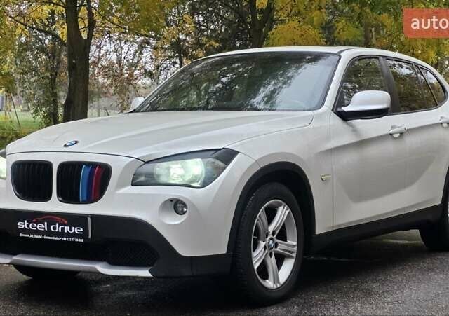 Белый БМВ Х1, объемом двигателя 2 л и пробегом 258 тыс. км за 10999 $, фото 2 на Automoto.ua
