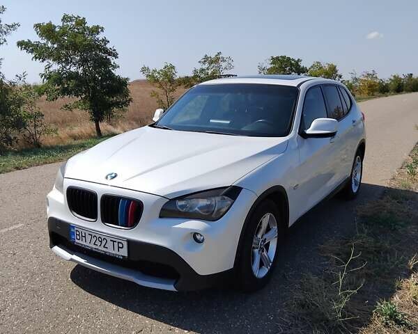Белый БМВ Х1, объемом двигателя 2 л и пробегом 258 тыс. км за 12700 $, фото 3 на Automoto.ua