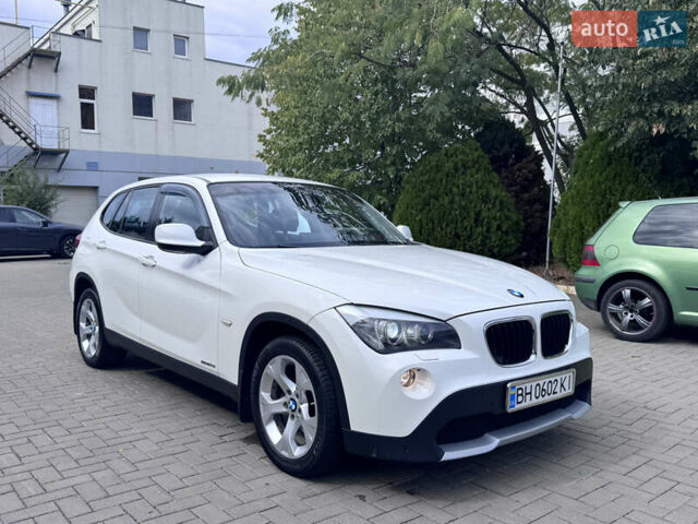 Белый БМВ Х1, объемом двигателя 2 л и пробегом 87 тыс. км за 12400 $, фото 4 на Automoto.ua