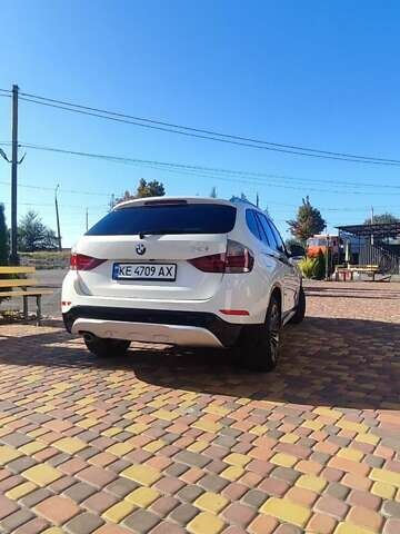 Белый БМВ Х1, объемом двигателя 2 л и пробегом 178 тыс. км за 15000 $, фото 4 на Automoto.ua