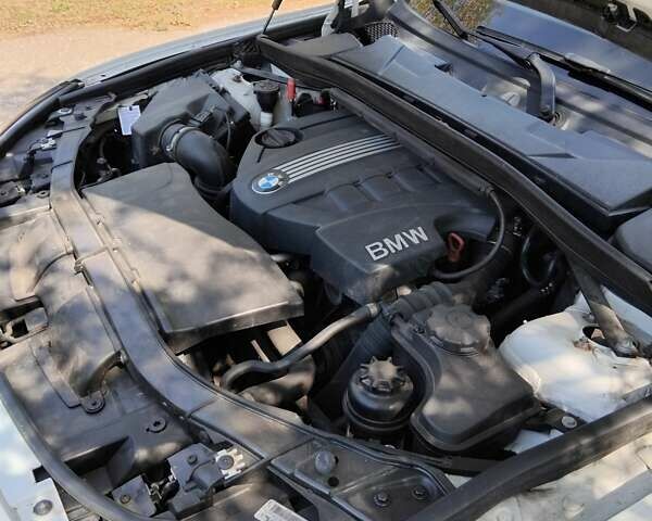 Белый БМВ Х1, объемом двигателя 2 л и пробегом 258 тыс. км за 12700 $, фото 14 на Automoto.ua
