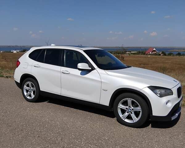 Белый БМВ Х1, объемом двигателя 2 л и пробегом 258 тыс. км за 12700 $, фото 5 на Automoto.ua