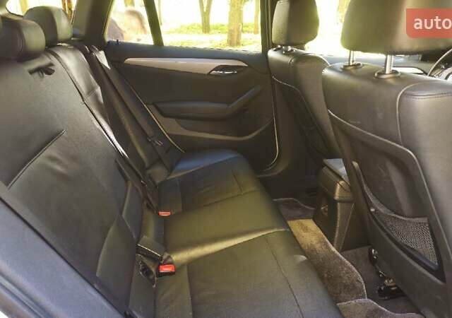 Белый БМВ Х1, объемом двигателя 2 л и пробегом 258 тыс. км за 10999 $, фото 19 на Automoto.ua