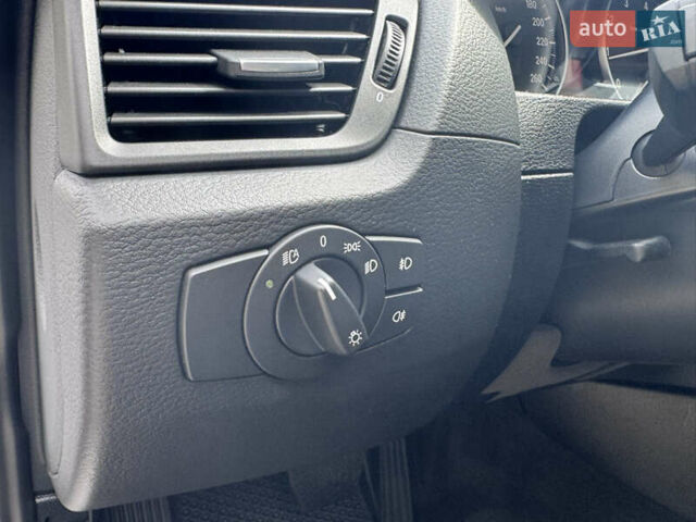 Белый БМВ Х1, объемом двигателя 2 л и пробегом 87 тыс. км за 12400 $, фото 17 на Automoto.ua