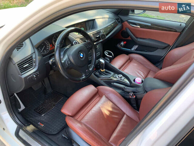 Белый БМВ Х1, объемом двигателя 3 л и пробегом 211 тыс. км за 14500 $, фото 9 на Automoto.ua