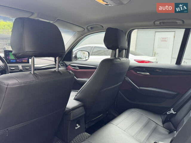 Белый БМВ Х1, объемом двигателя 2 л и пробегом 87 тыс. км за 12400 $, фото 27 на Automoto.ua