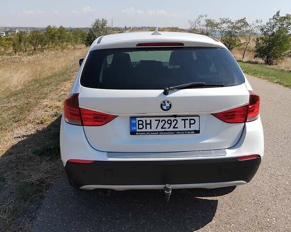 Белый БМВ Х1, объемом двигателя 2 л и пробегом 258 тыс. км за 12700 $, фото 41 на Automoto.ua