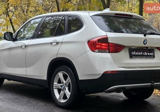 Белый БМВ Х1, объемом двигателя 2 л и пробегом 258 тыс. км за 10999 $, фото 4 на Automoto.ua