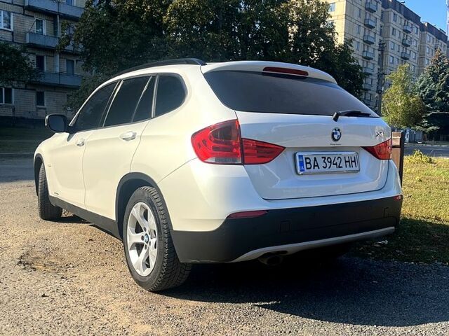 Белый БМВ Х1, объемом двигателя 2 л и пробегом 290 тыс. км за 12500 $, фото 2 на Automoto.ua