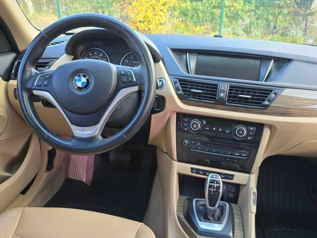 Белый БМВ Х1, объемом двигателя 2 л и пробегом 210 тыс. км за 10999 $, фото 10 на Automoto.ua