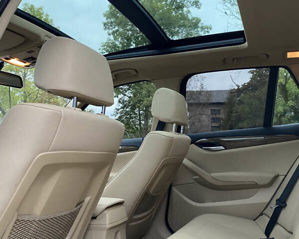 Белый БМВ Х1, объемом двигателя 2 л и пробегом 179 тыс. км за 10999 $, фото 13 на Automoto.ua