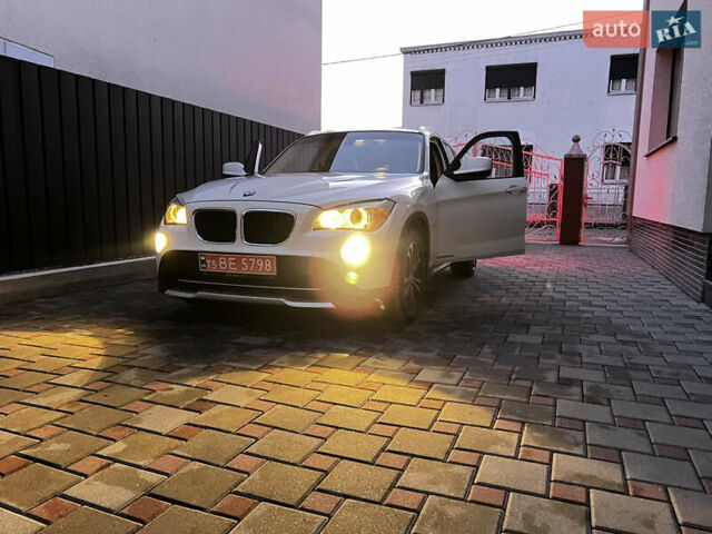 Білий БМВ Х1, об'ємом двигуна 2 л та пробігом 328 тис. км за 11777 $, фото 11 на Automoto.ua