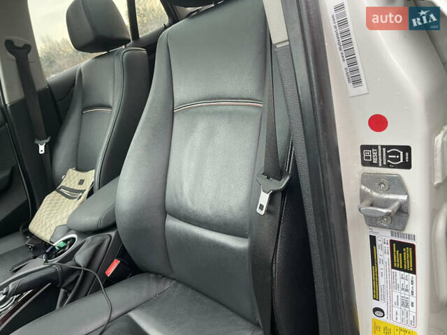 Белый БМВ Х1, объемом двигателя 2 л и пробегом 205 тыс. км за 12999 $, фото 40 на Automoto.ua