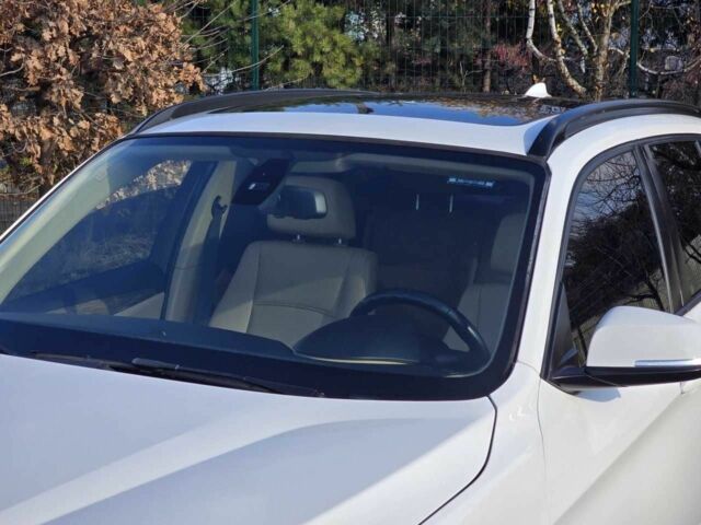 Белый БМВ Х1, объемом двигателя 2 л и пробегом 210 тыс. км за 10999 $, фото 6 на Automoto.ua