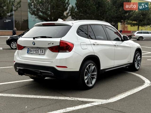 Білий БМВ Х1, об'ємом двигуна 2 л та пробігом 240 тис. км за 11200 $, фото 5 на Automoto.ua