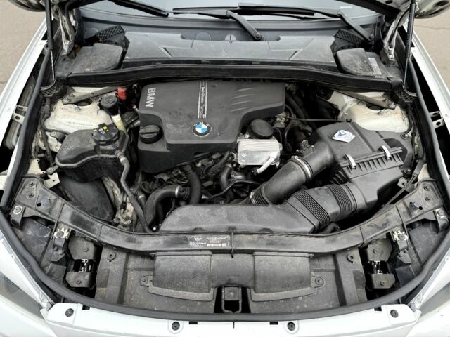 Білий БМВ Х1, об'ємом двигуна 2 л та пробігом 240 тис. км за 11200 $, фото 20 на Automoto.ua