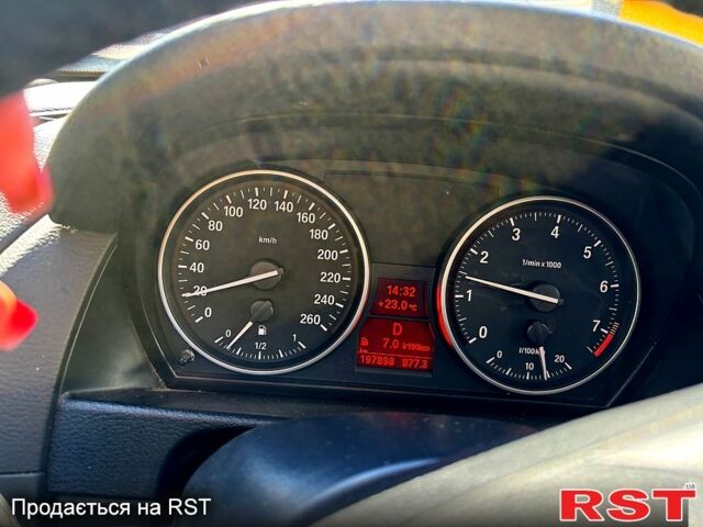 БМВ Х1 2012 в Лубнах на Automoto.ua Белый БМВ Х1, объемом двигателя 2 л и пробегом 201 тыс. км за 14000 $, фото 2 на Automoto.ua