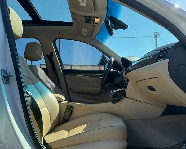 Белый БМВ Х1, объемом двигателя 2.98 л и пробегом 157 тыс. км за 13000 $, фото 12 на Automoto.ua