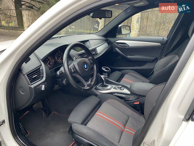Білий БМВ Х1, об'ємом двигуна 2 л та пробігом 300 тис. км за 11900 $, фото 26 на Automoto.ua
