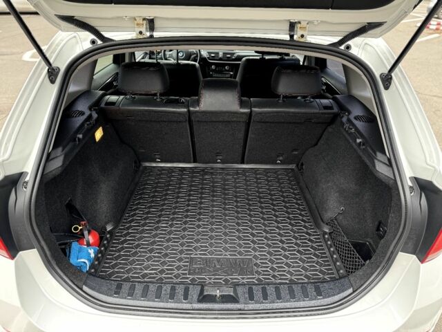 Білий БМВ Х1, об'ємом двигуна 2 л та пробігом 240 тис. км за 11200 $, фото 19 на Automoto.ua