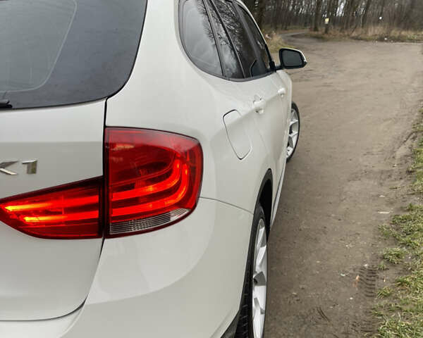 Белый БМВ Х1, объемом двигателя 2 л и пробегом 205 тыс. км за 12999 $, фото 11 на Automoto.ua