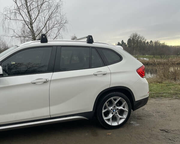 Белый БМВ Х1, объемом двигателя 2 л и пробегом 205 тыс. км за 12999 $, фото 4 на Automoto.ua