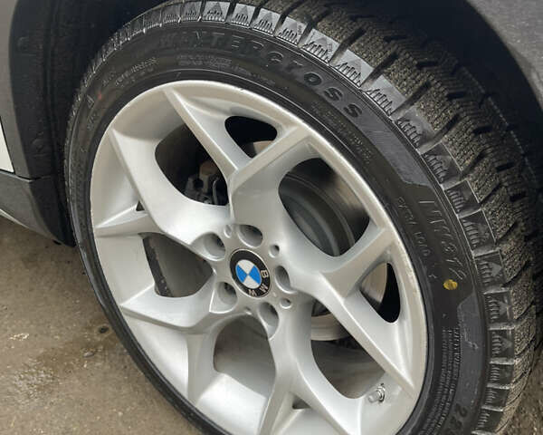 Белый БМВ Х1, объемом двигателя 2 л и пробегом 205 тыс. км за 12999 $, фото 7 на Automoto.ua