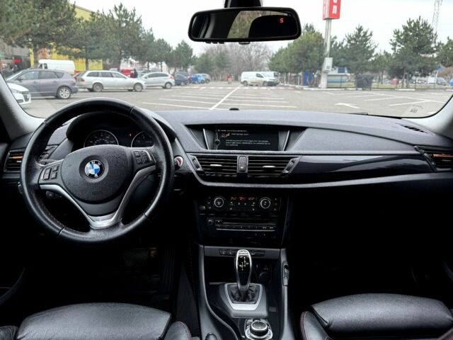 Білий БМВ Х1, об'ємом двигуна 2 л та пробігом 240 тис. км за 11200 $, фото 16 на Automoto.ua