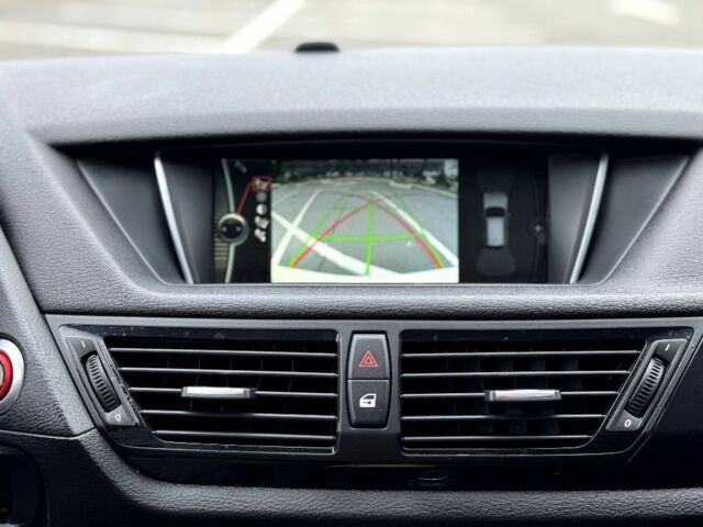 Білий БМВ Х1, об'ємом двигуна 2 л та пробігом 240 тис. км за 11200 $, фото 17 на Automoto.ua