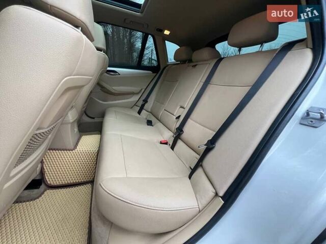 Белый БМВ Х1, объемом двигателя 2 л и пробегом 179 тыс. км за 11900 $, фото 28 на Automoto.ua