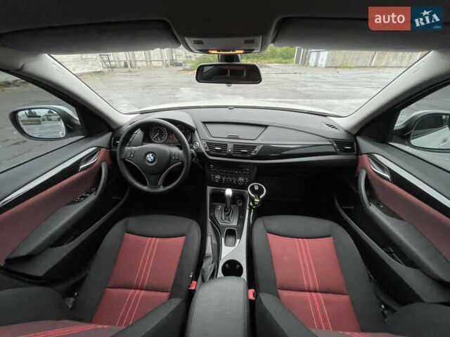 Белый БМВ Х1, объемом двигателя 2 л и пробегом 152 тыс. км за 15000 $, фото 14 на Automoto.ua