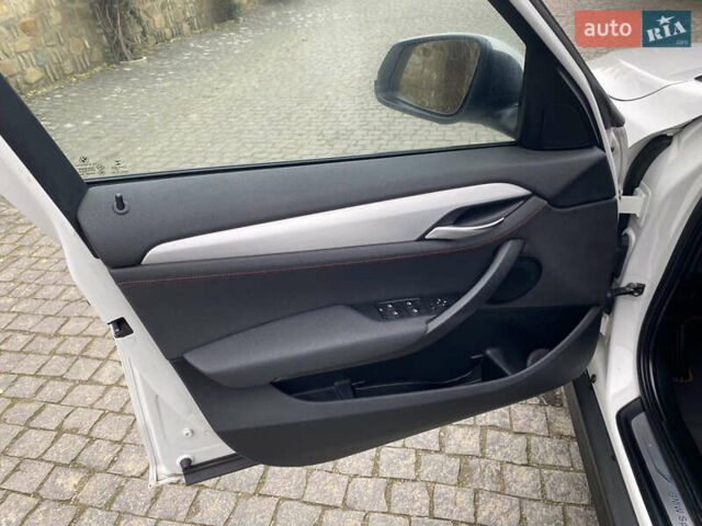Білий БМВ Х1, об'ємом двигуна 2 л та пробігом 300 тис. км за 11900 $, фото 24 на Automoto.ua