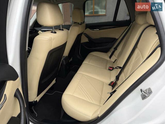Білий БМВ Х1, об'ємом двигуна 2 л та пробігом 113 тис. км за 13990 $, фото 21 на Automoto.ua