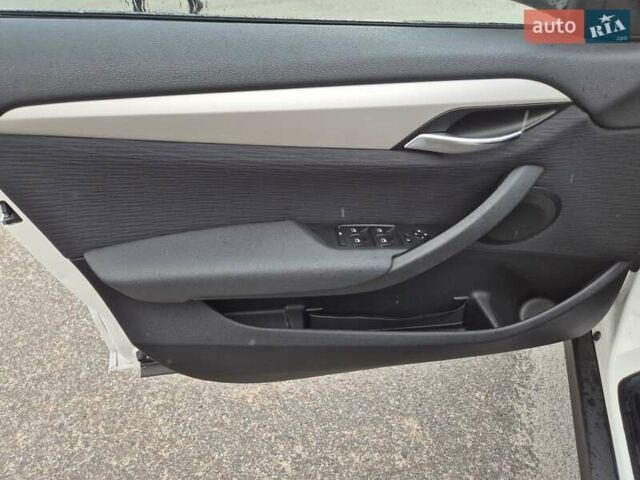 Белый БМВ Х1, объемом двигателя 2 л и пробегом 243 тыс. км за 14500 $, фото 82 на Automoto.ua