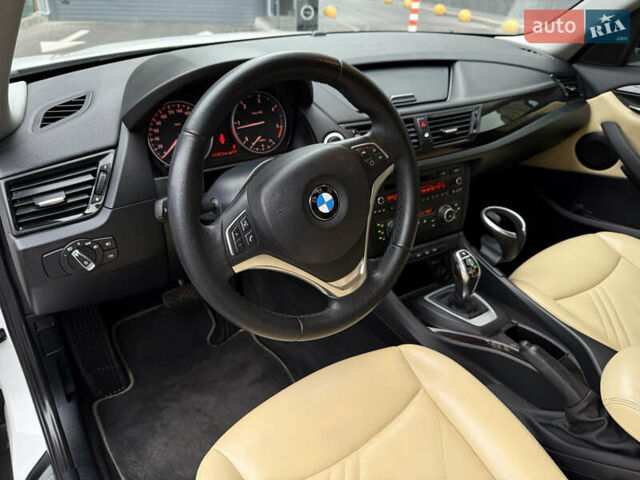 Білий БМВ Х1, об'ємом двигуна 2 л та пробігом 113 тис. км за 13990 $, фото 16 на Automoto.ua