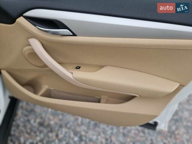 Белый БМВ Х1, объемом двигателя 2 л и пробегом 150 тыс. км за 12300 $, фото 74 на Automoto.ua