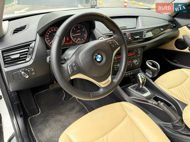 Білий БМВ Х1, об'ємом двигуна 2 л та пробігом 113 тис. км за 13990 $, фото 15 на Automoto.ua