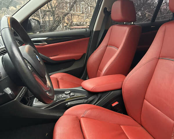 Белый БМВ Х1, объемом двигателя 2 л и пробегом 205 тыс. км за 13500 $, фото 29 на Automoto.ua