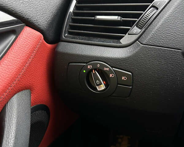 Белый БМВ Х1, объемом двигателя 2 л и пробегом 205 тыс. км за 13500 $, фото 44 на Automoto.ua